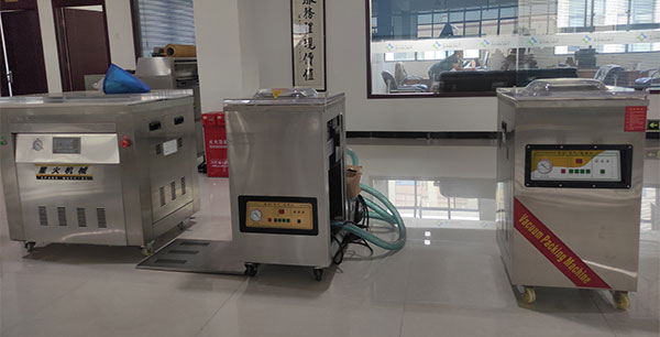 自動韭花醬包裝機
